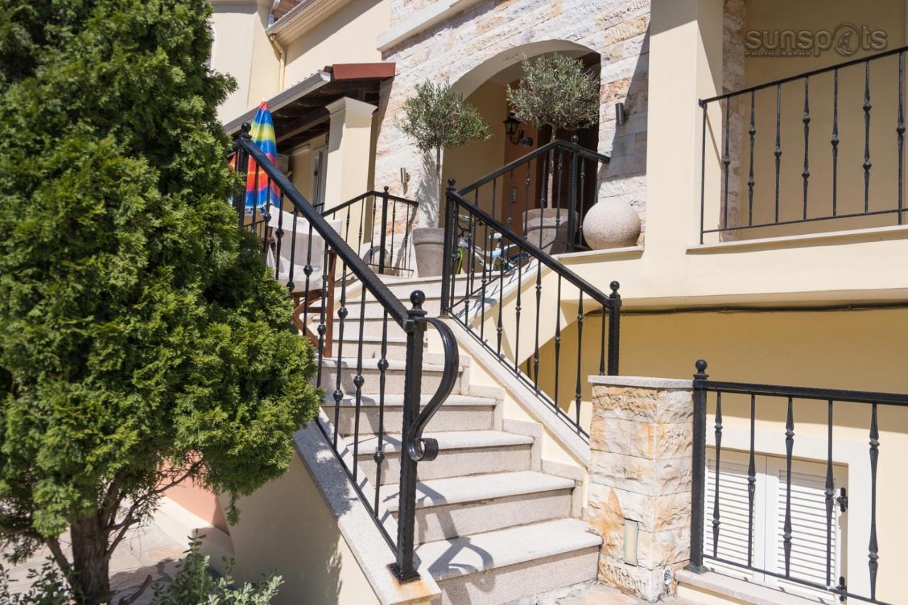 Petrití Villa Konstantina מראה חיצוני תמונה