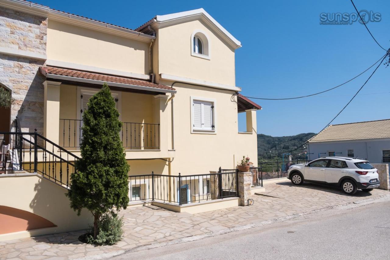 Petrití Villa Konstantina מראה חיצוני תמונה